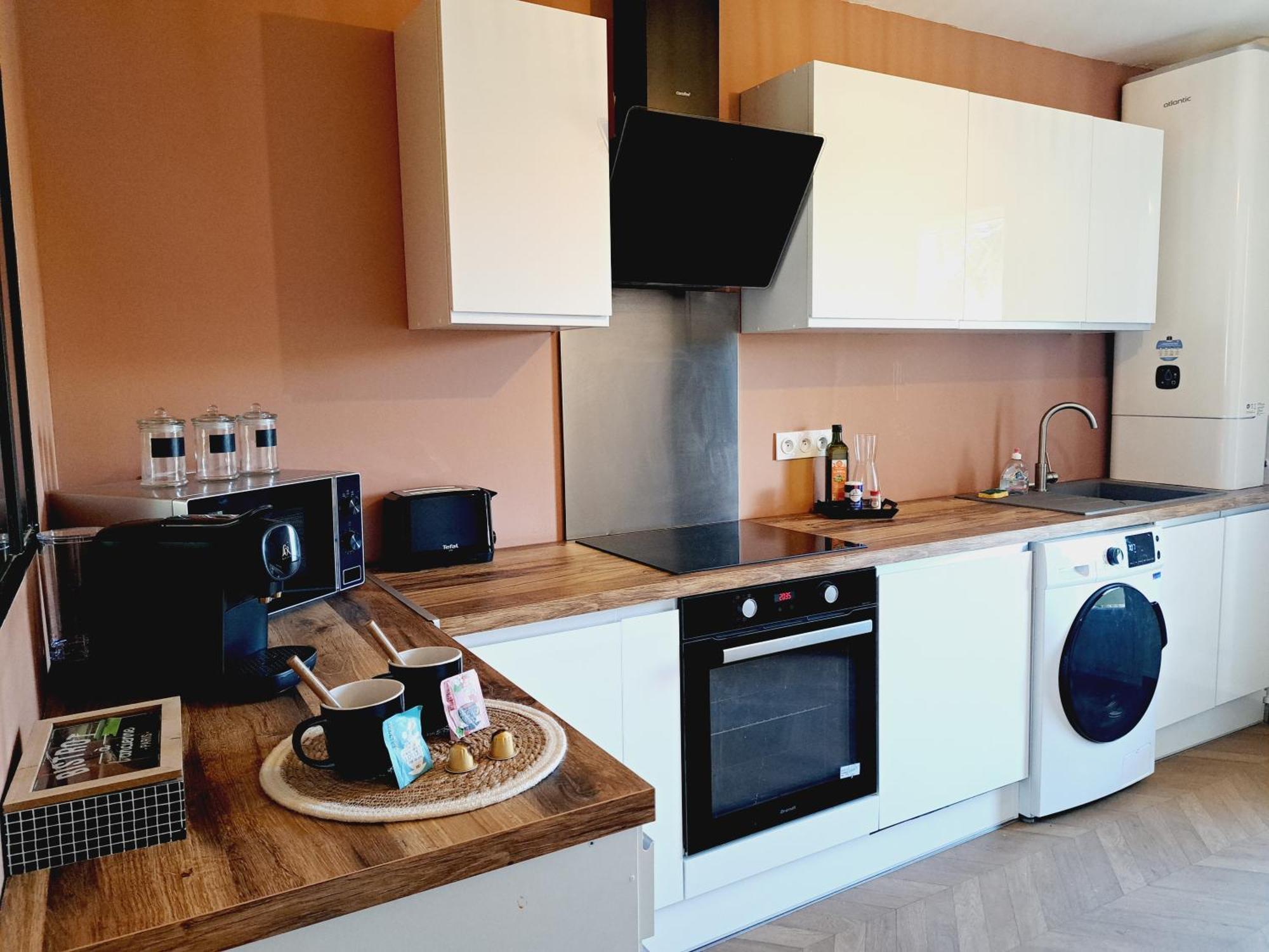 Spacieux Appartement Avec Balcon Narbonne Exteriér fotografie
